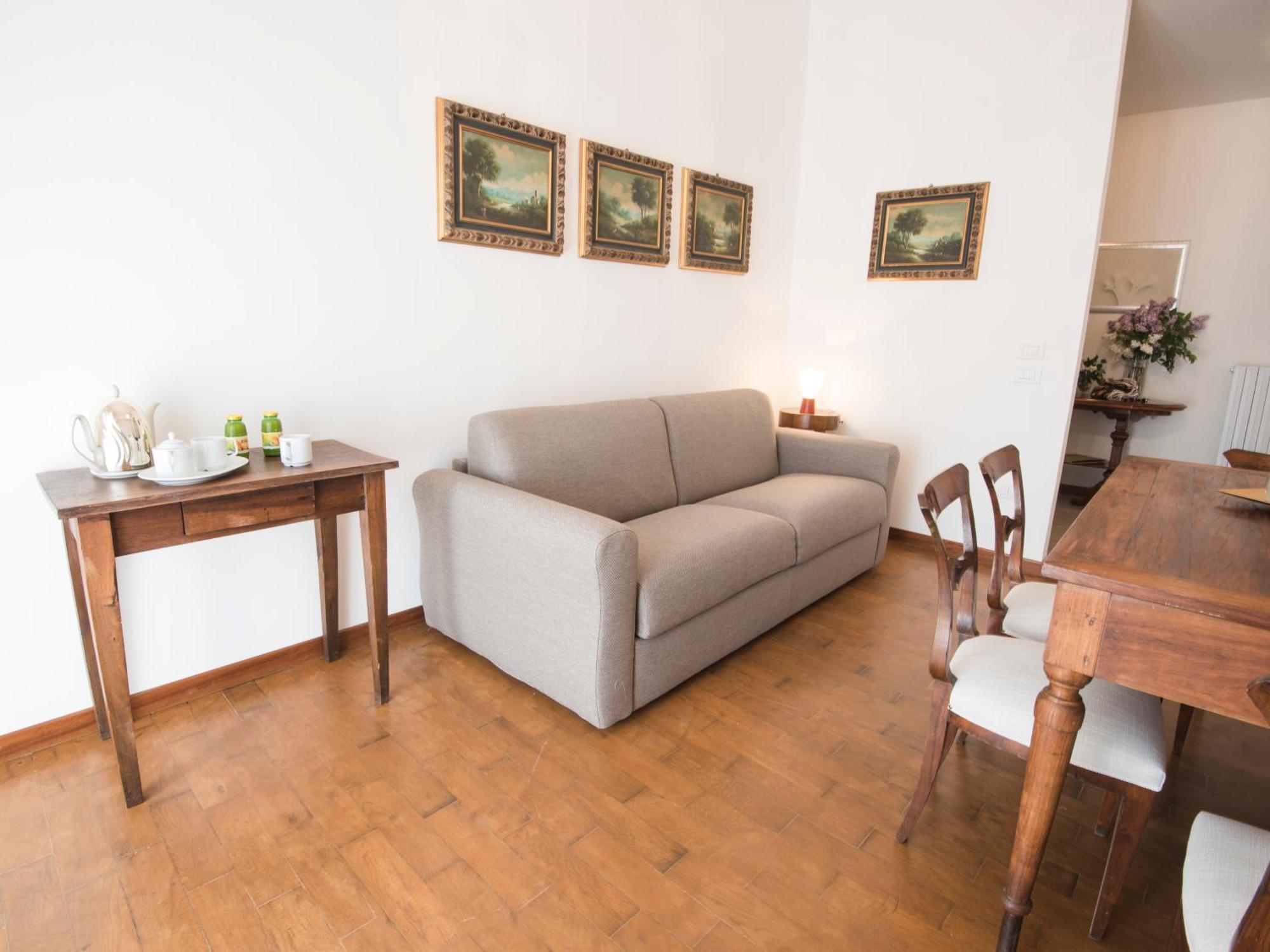 Italianflat - Via Adua Two Bedroom Old Town Appartamento